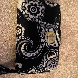 Vera Bradley wallet black and white flower print